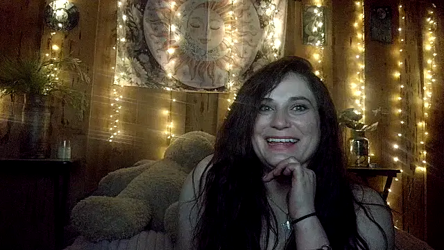 VelvetBrunetteXo online show from April 10, 2:06 am