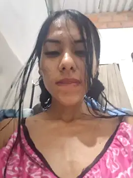 Snapshot of Alannys19 chatting on March 2, 5:08 am Alannys19 online show from March 2, 5:08 am