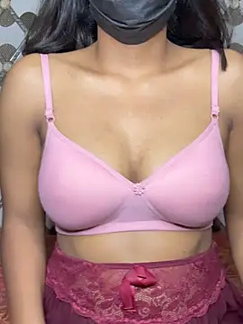 lovely siaa online show from April 5, 8:06 pm