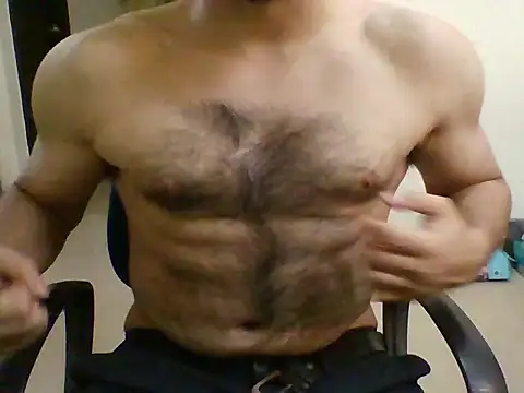 Snapshot of siditrix17 chatting on February 28, 11:33 am siditrix17 online show from February 28, 11:33 am