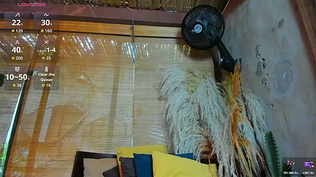 sophieBlair  online show from March 10, 7:08 pm