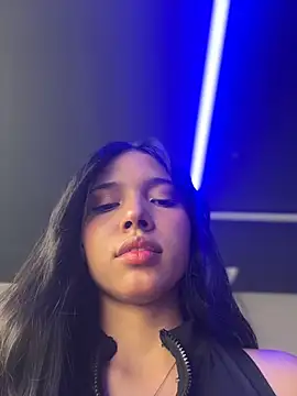 jadelaurent online show from March 27, 8:52 pm