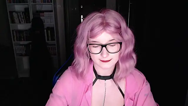 LunaXcherry online show from March 6, 6:26 pm