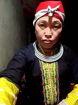 Snapshot of NAINKUTE chatting on February 20, 11:43 am NAINKUTE online show from February 20, 11:43 am