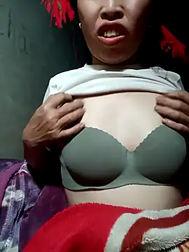 Snapshot of NAINKUTE chatting on February 22, 3:21 pm NAINKUTE online show from February 22, 3:21 pm