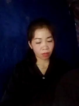 Snapshot of -Lundy- chatting on February 14, 1:19 pm -Lundy- online show from February 14, 1:19 pm