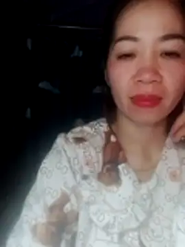 Snapshot of -Lundy- chatting on February 26, 1:10 pm -Lundy- online show from February 26, 1:10 pm