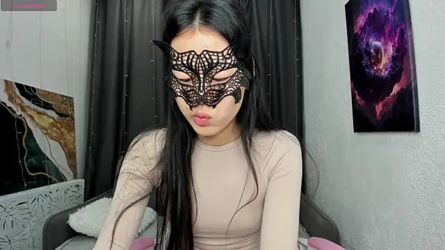 Snapshot of HelenBlazeTrt chatting on April 16, 1:06 am HelenBlazeTrt online show from April 16, 1:06 am