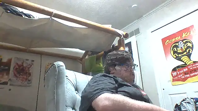 sexygamer74 online show from July 8, 11:31 pm