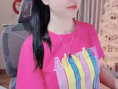 Snapshot of Agnelyn___ chatting on February 25, 6:45 am Agnelyn online show from February 25, 6:45 am