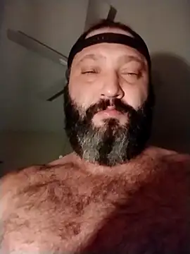 Snapshot of bobbysbac chatting on February 9, 8:51 am bobbysbac online show from February 9, 8:51 am