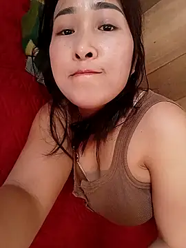 Snapshot of Ella_lee18 chatting on February 28, 5:08 am Ella lee18 online show from February 28, 5:08 am