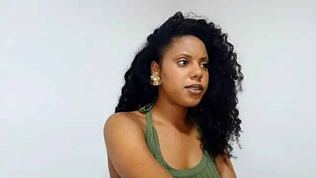 Snapshot of EsterSantopietro chatting on February 20, 9:48 pm EsterSantopietro online show from February 20, 9:48 pm