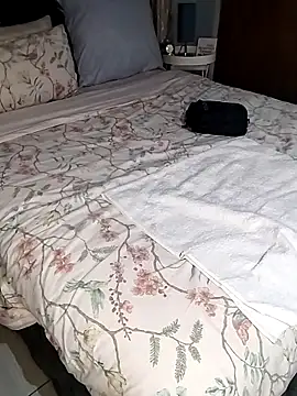 KINKYDOLL4U online show from April 12, 8:14 pm