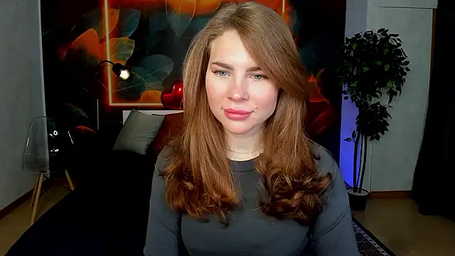 Snapshot of little__isabel chatting on February 14, 1:46 am little isabel online show from February 14, 1:46 am