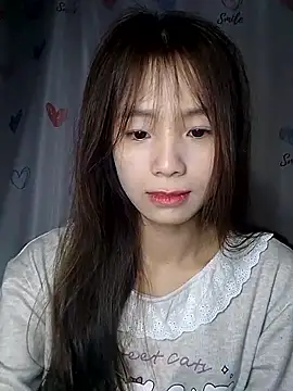 Snapshot of -Bada- chatting on March 21, 11:41 pm -Bada- online show from March 21, 11:41 pm