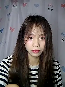 Snapshot of -Bada- chatting on March 24, 1:32 am -Bada- online show from March 24, 1:32 am