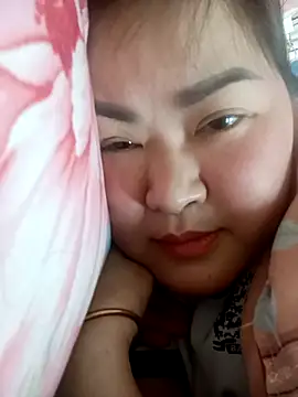 Snapshot of Kee-kimlee chatting on February 11, 4:23 pm Kee-kimlee online show from February 11, 4:23 pm