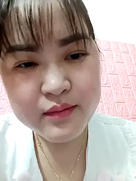 Snapshot of Kee-kimlee chatting on February 28, 2:56 am Kee-kimlee online show from February 28, 2:56 am