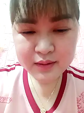 Snapshot of Kee-kimlee chatting on March 1, 2:13 am Kee-kimlee online show from March 1, 2:13 am