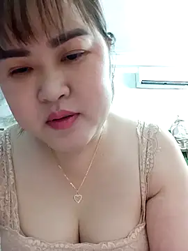 Snapshot of Kee-kimlee chatting on March 7, 2:52 am Kee-kimlee online show from March 7, 2:52 am