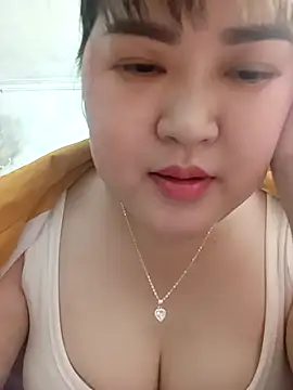 Snapshot of Kee-kimlee chatting on March 9, 4:49 am Kee-kimlee online show from March 9, 4:49 am