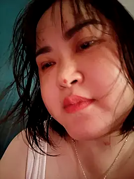 Snapshot of Kee-kimlee chatting on April 8, 1:38 am Kee-kimlee online show from April 8, 1:38 am