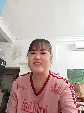 Snapshot of Kee-kimlee chatting on May 21, 1:34 am Kee-kimlee online show from May 21, 1:34 am