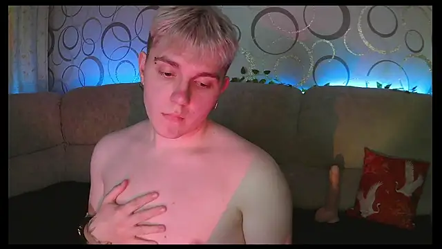 Snapshot of heatctrl chatting on February 28, 5:25 pm heatctrl online show from February 28, 5:25 pm