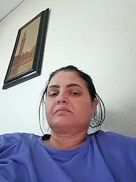 Snapshot of Sony28v chatting on February 25, 2:37 pm Sony28v online show from February 25, 2:37 pm