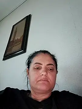 Snapshot of Sony28v chatting on February 28, 6:58 am Sony28v online show from February 28, 6:58 am