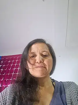 Alexamontiel  online show from April 3, 2:09 am