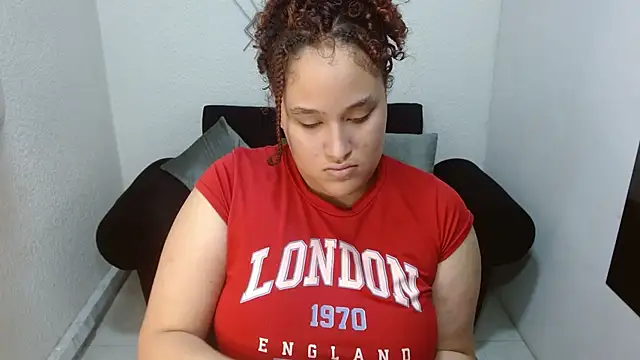 leilanewgirl online show from April 1, 12:39 pm