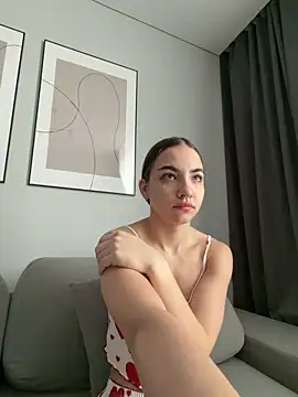  Patricia P online show from March 29, 4:12 am