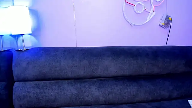 IvonyGarciia online show from April 28, 2:27 am