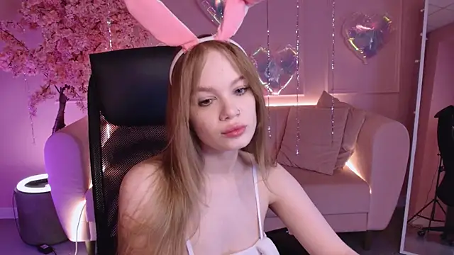 Snapshot of AmyNox chatting on February 23, 5:05 am AmyNox online show from February 23, 5:05 am