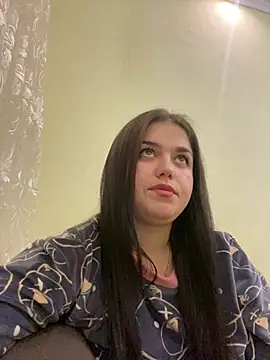 MilaKis online show from February 10, 6:01 pm