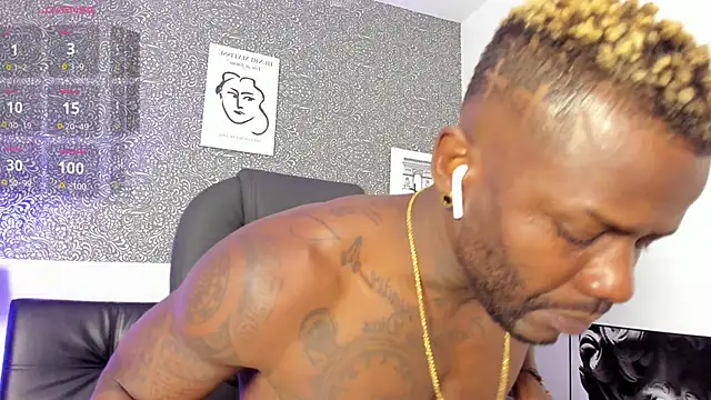 Mark Vega online show from April 11, 3:22 am