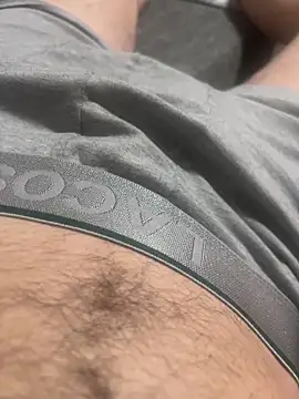 Snapshot of geilboy12 chatting on February 21, 8:10 pm geilboy12 online show from February 21, 8:10 pm