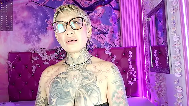 Everlyn sexx online show from May 13, 12:57 pm