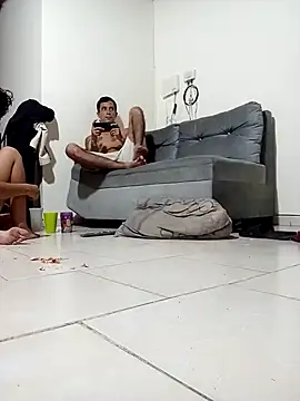 Max and anny online show from April 11, 1:10 am