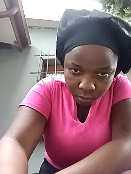 Snapshot of YummyBoobs_ chatting on February 23, 10:45 am YummyBoobs online show from February 23, 10:45 am