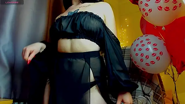 Snapshot of milanasky5 chatting on February 15, 2:03 pm milanasky5 online show from February 15, 2:03 pm