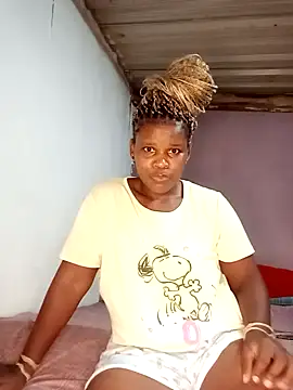 MrsTrina online show from February 12, 6:25 pm