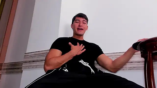 Snapshot of Maik_Mejia chatting on February 23, 3:20 pm Maik Mejia online show from February 23, 3:20 pm