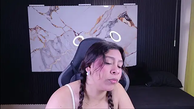 Sophie19   online show from March 26, 11:27 am