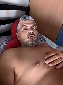 raysexy81 online show from July 3, 4:13 pm