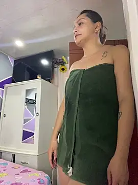 alana  070 online show from February 15, 1:13 am