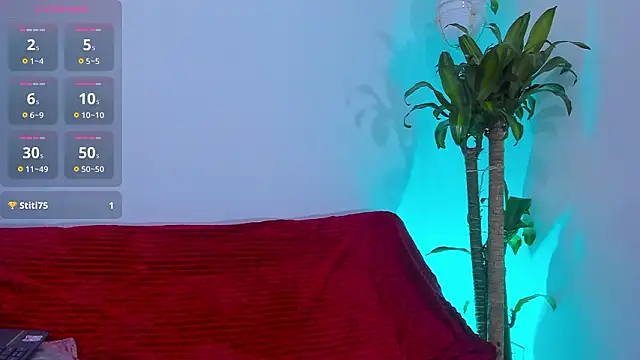 sara-jules online show from February 19, 11:17 am