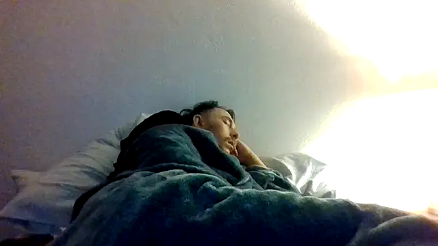 Tallhungandcloudy online show from March 5, 12:01 pm